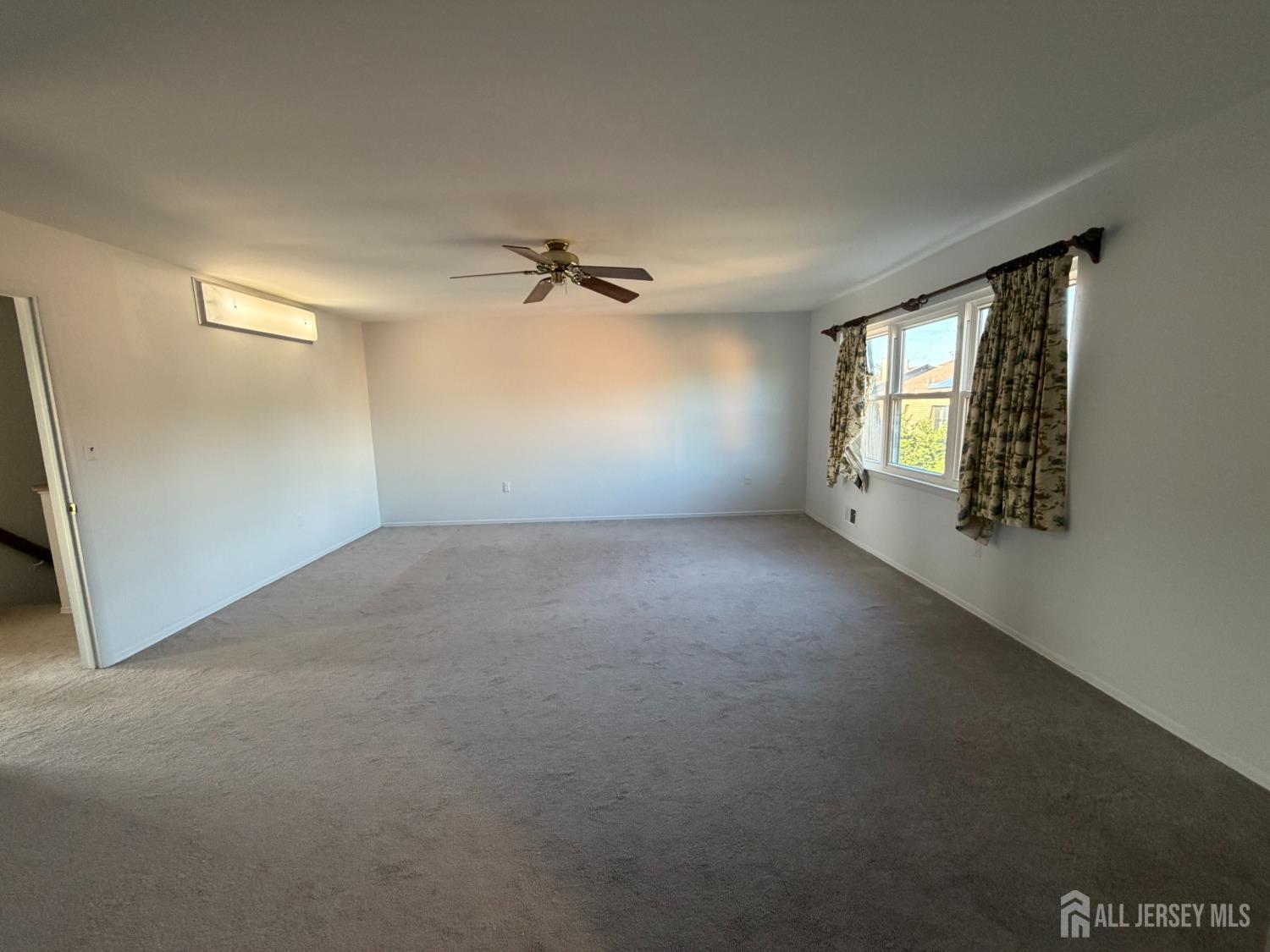 2707 Merrywood Drive Edison NJ 08817