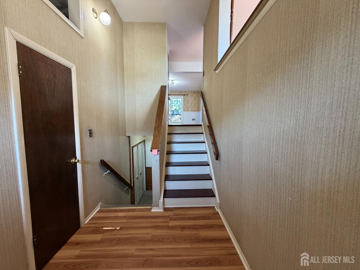 2707 Merrywood Drive Edison NJ 08817