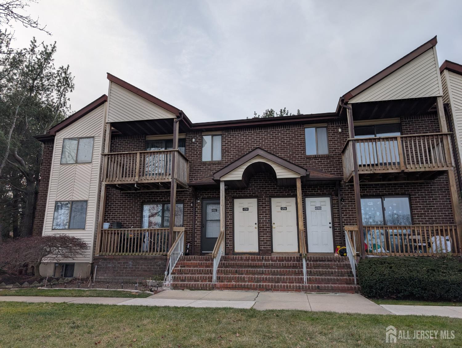 4706 Boice Drive North Brunswick NJ 08902