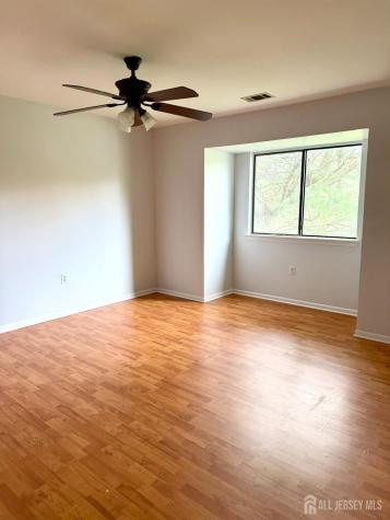 4706 Boice Drive North Brunswick NJ 08902