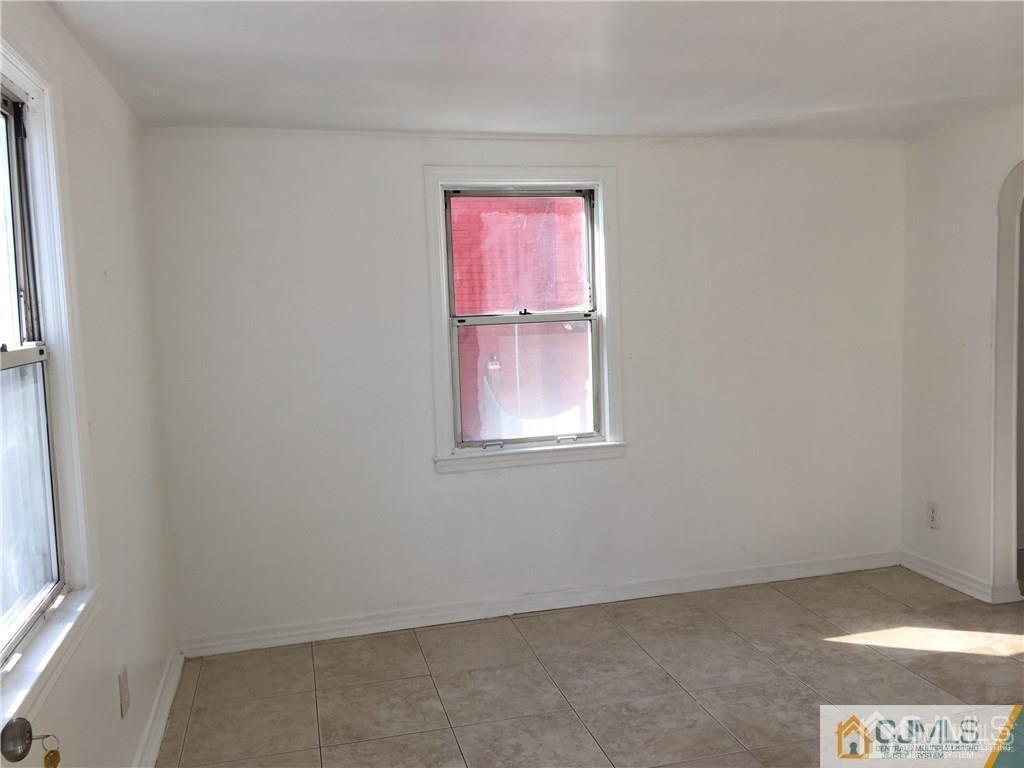 20 Pulaski Avenue Carteret NJ 07008