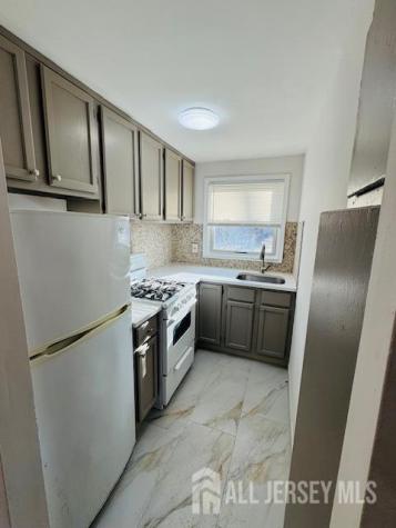 636 Cora Place Rahway NJ 07065