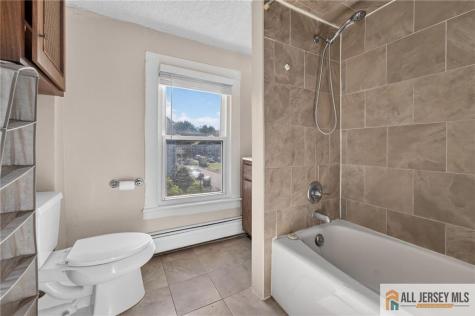 9 Hahn Street Washington Twp NJ 07882