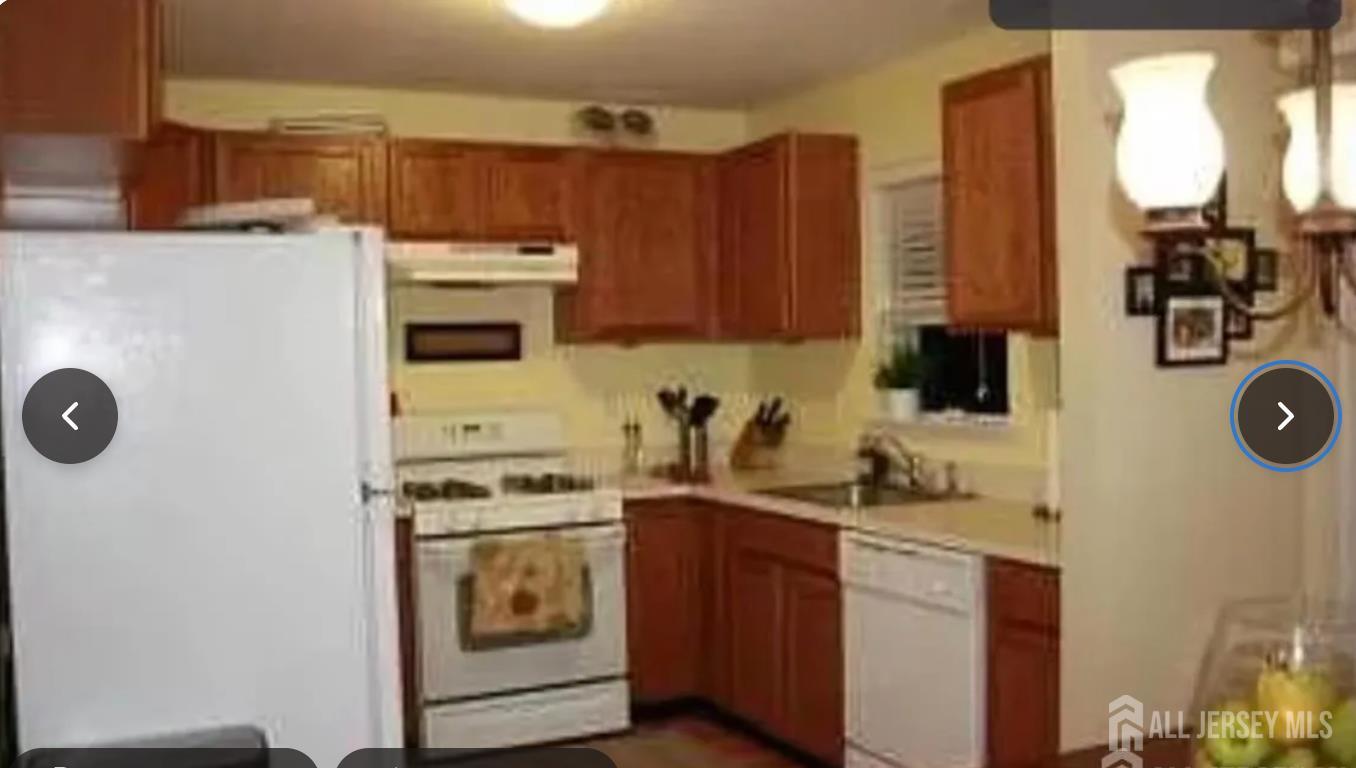 36 E 36 B Henry Street Franklin NJ 08873