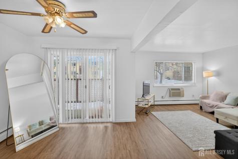 22 Lake Avenue East Brunswick NJ 08816