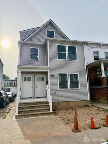 273 Oak Street Perth Amboy NJ 08861
