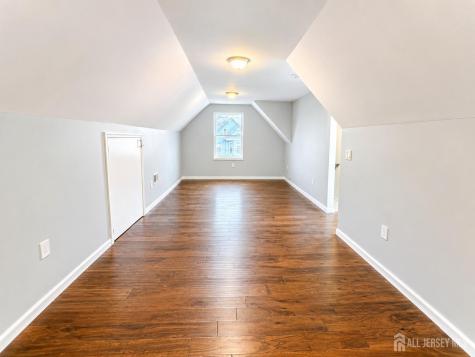 273 Oak Street Perth Amboy NJ 08861