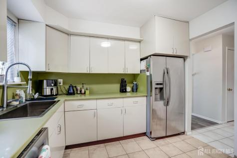 165 Essex Avenue Metuchen NJ 08840