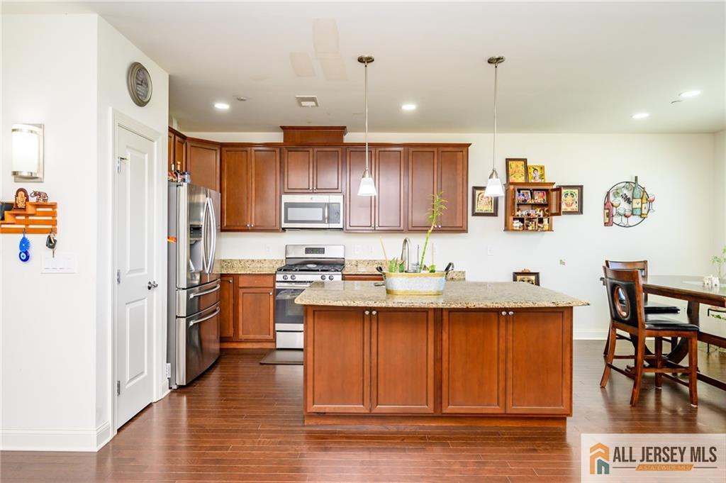 2330 Route 33 Robbinsville NJ 08691