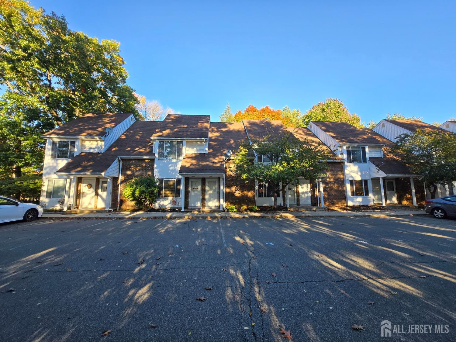4 Nicholas Court Spotswood NJ 08884