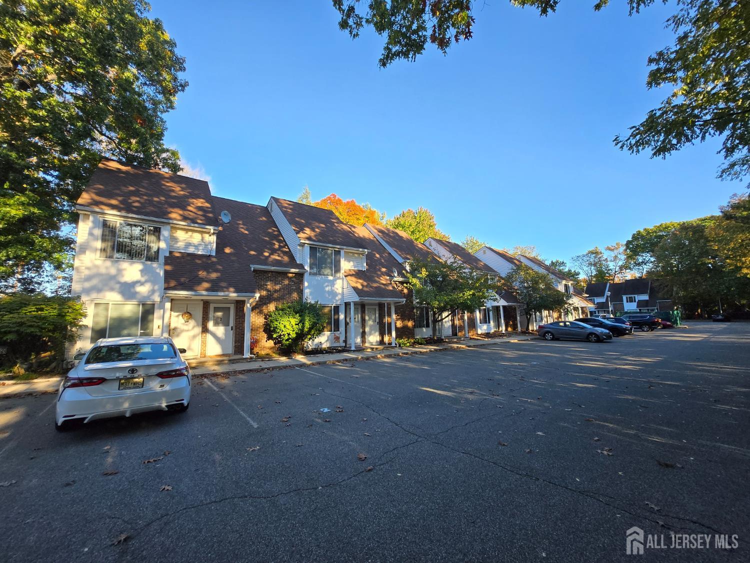 4 Nicholas Court Spotswood NJ 08884