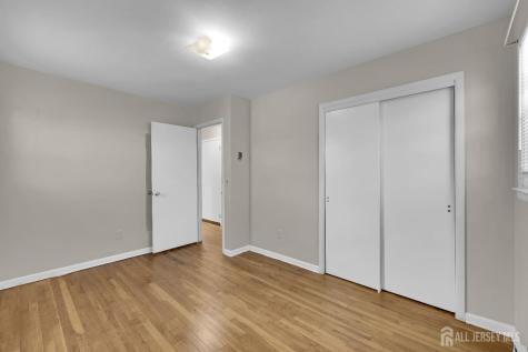 207 Gertrude Terrace Dunellen NJ 08812