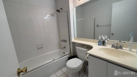 178 Linda Lane Edison NJ 08820