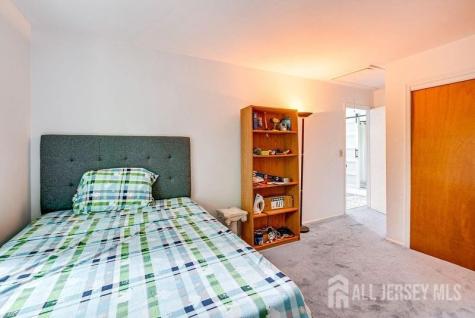47 Victoria Drive Old Bridge NJ 08857