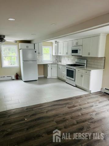 18 Lincoln Avenue Jamesburg NJ 08831