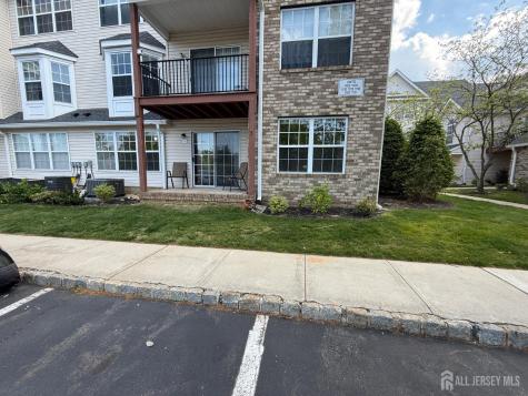 1102 Stony Brook Way North Brunswick NJ 08902