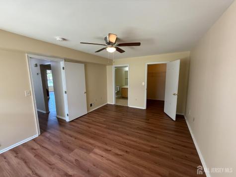 1102 Stony Brook Way North Brunswick NJ 08902