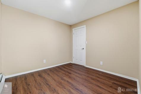 1648 Essex Street Rahway NJ 07065