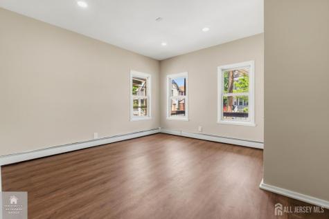 1648 Essex Street Rahway NJ 07065