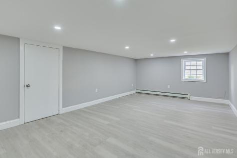 36 2nd Avenue Port Reading NJ 07064