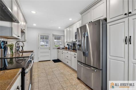 177 Midfield Road Colonia NJ 07067