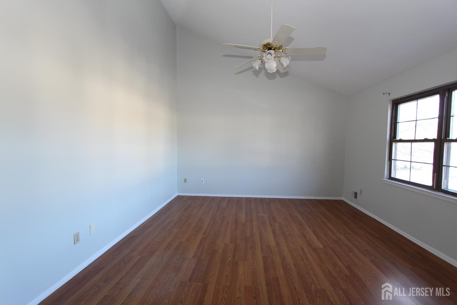 138 Leah Court South Brunswick NJ 08810