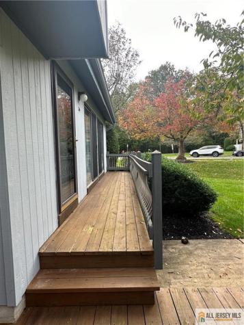 34 Cotoneaster Court South Brunswick NJ 08852