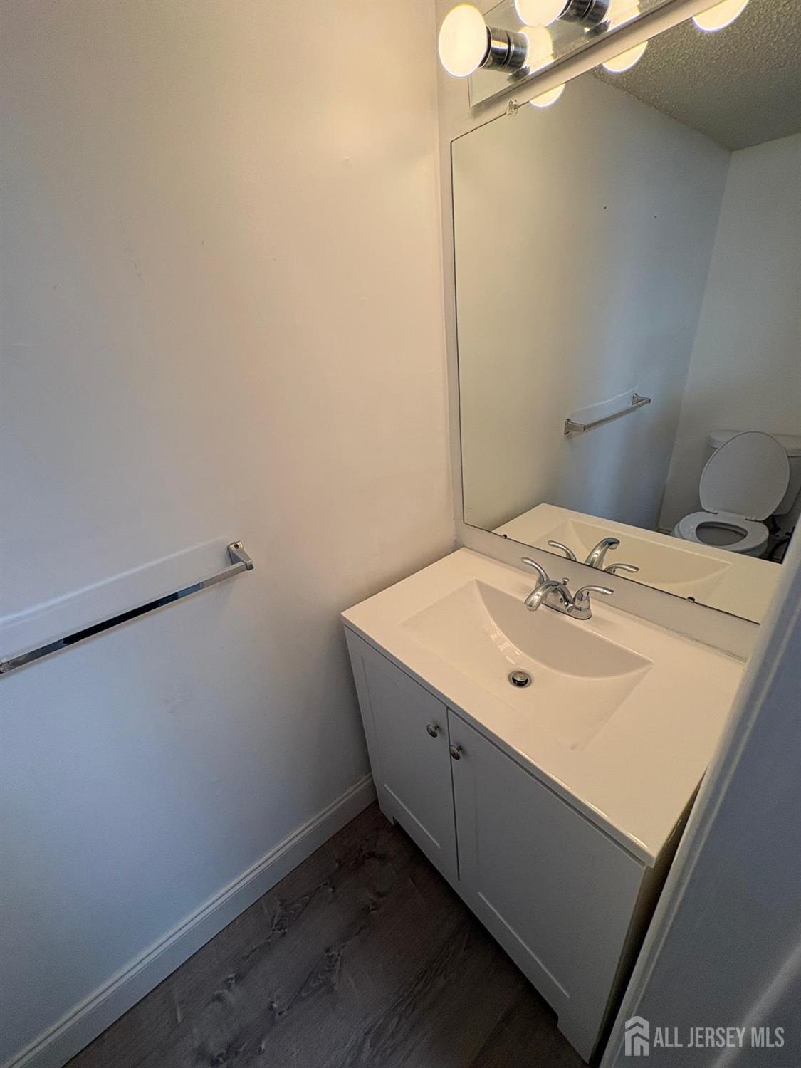 204 Forsythia Lane Englishtown NJ 07726