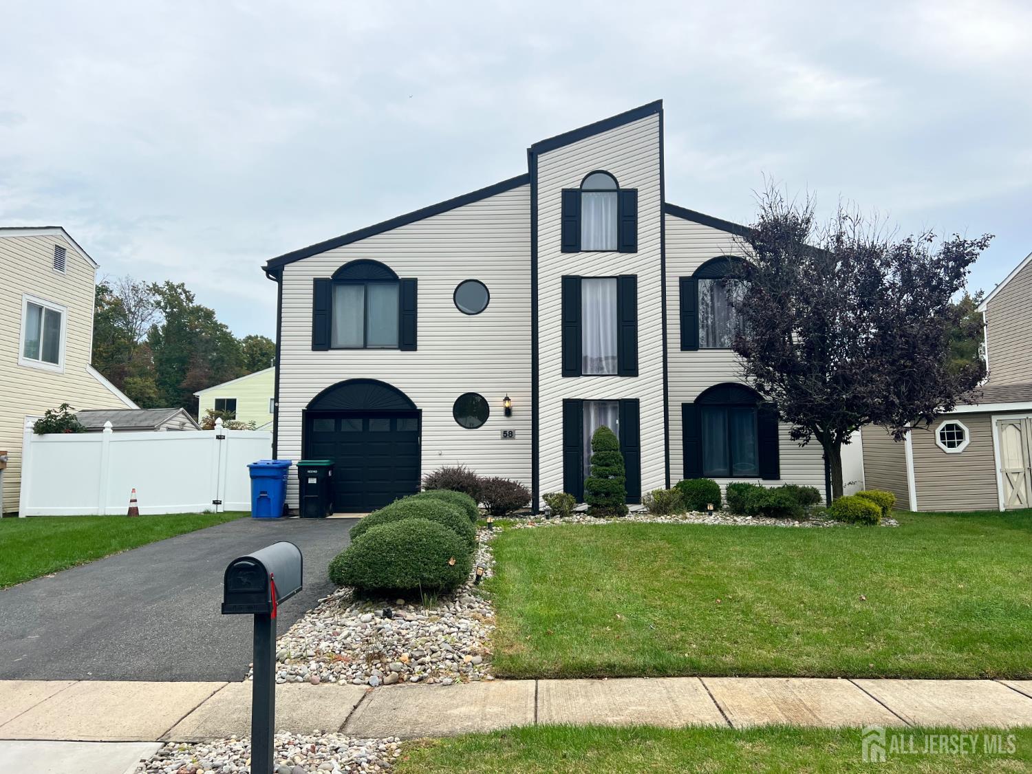 58 Hale Court Old Bridge NJ 07747