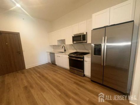 195 Main Street Metuchen NJ 08840