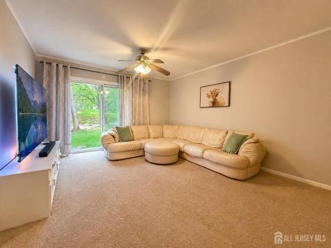 161 Applegate Lane East Brunswick NJ 08816