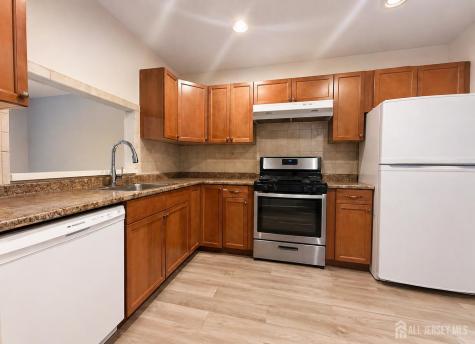 161 Applegate Lane East Brunswick NJ 08816