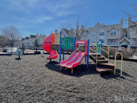 207 Prestwick Way Edison NJ 08820