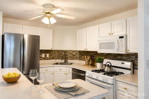 207 Prestwick Way Edison NJ 08820