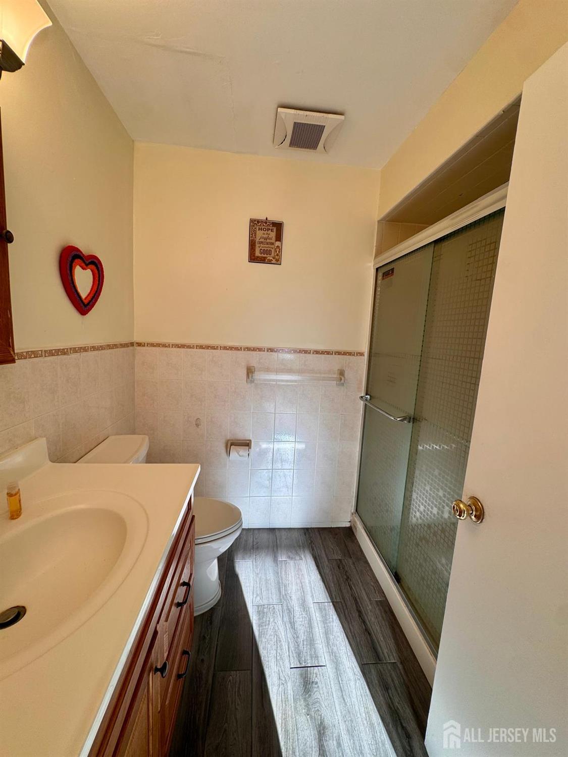 1202 Green Hollow Drive Iselin NJ 08830