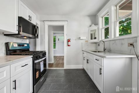 10 Handy Street New Brunswick NJ 08901