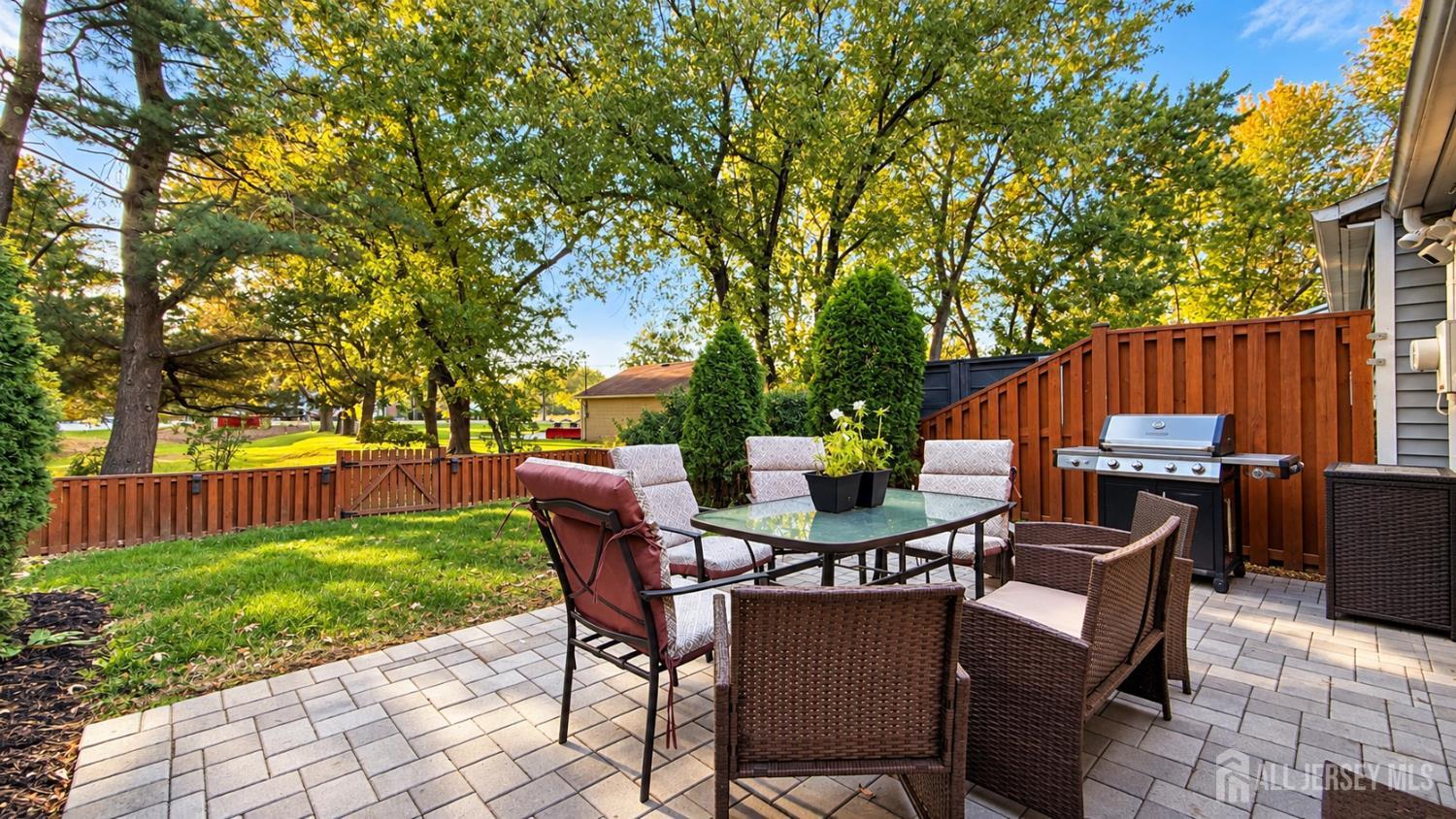 4 Letts Court East Brunswick NJ 08816