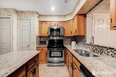 38 Rutland Lane Monroe NJ 08831
