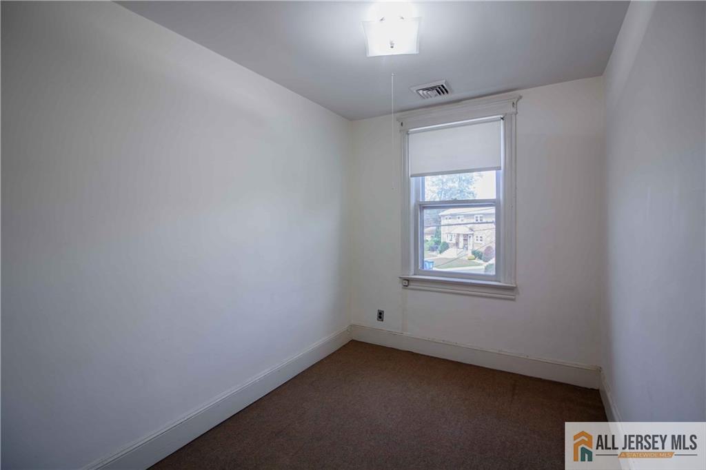 8 Whitehead Avenue South River NJ 08882