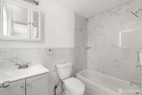 496 So. 18th Street Newark NJ 07103