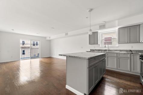 496 So. 18th Street Newark NJ 07103