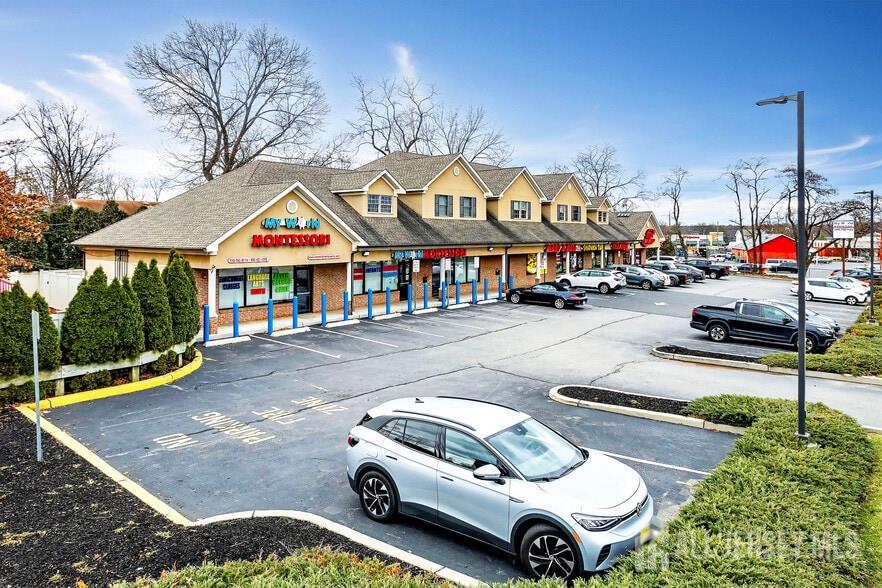 495 Avenel Street Avenel NJ 07001