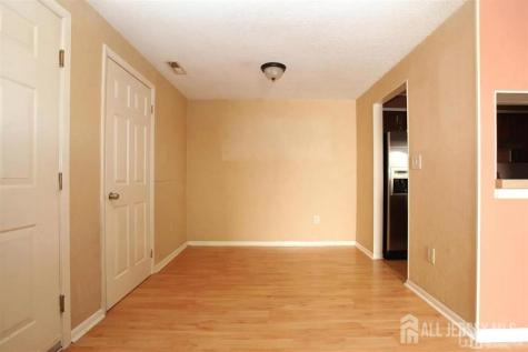 818 Ravens Crest Drive Plainsboro NJ 08536