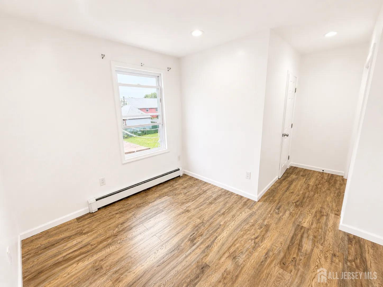 39 Union Street Carteret NJ 07008