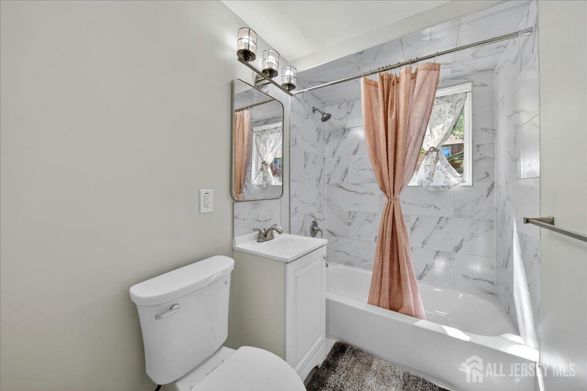 513 Brooklawn Avenue Roselle NJ 07203