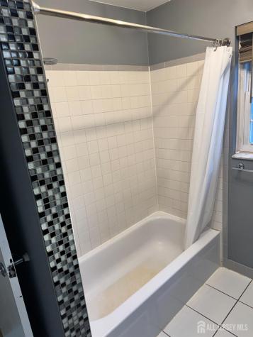 6501 Avenue C Edison NJ 08837