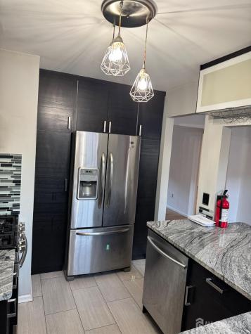 6501 Avenue C Edison NJ 08837