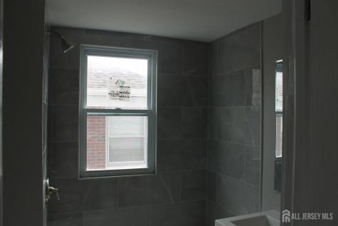 67 Edgar Street Carteret NJ 07008