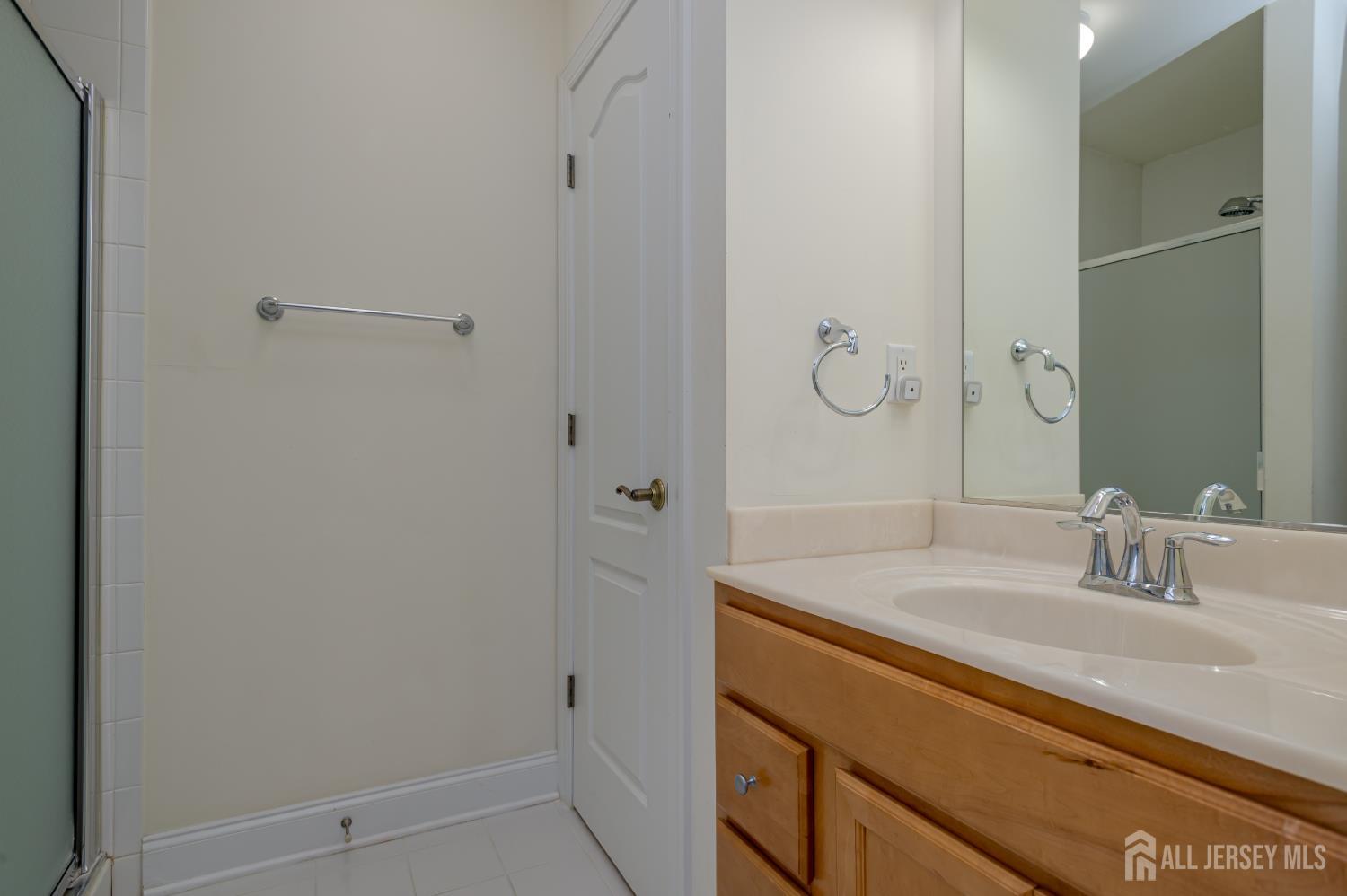 9 Comstock Lane Montgomery NJ 08558
