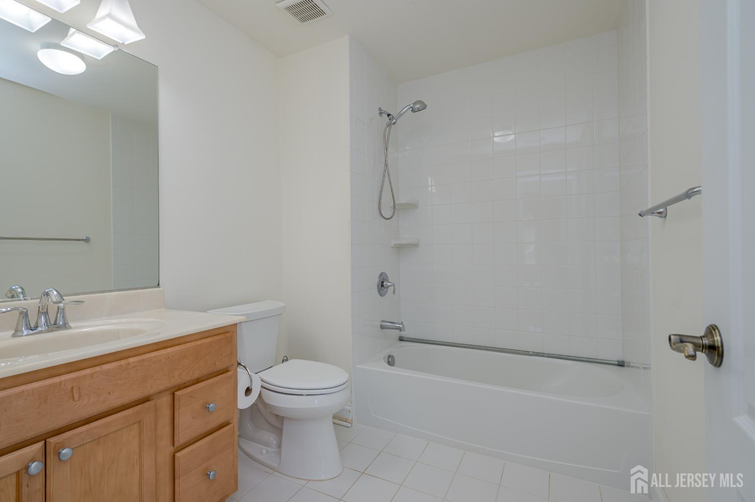 9 Comstock Lane Montgomery NJ 08558